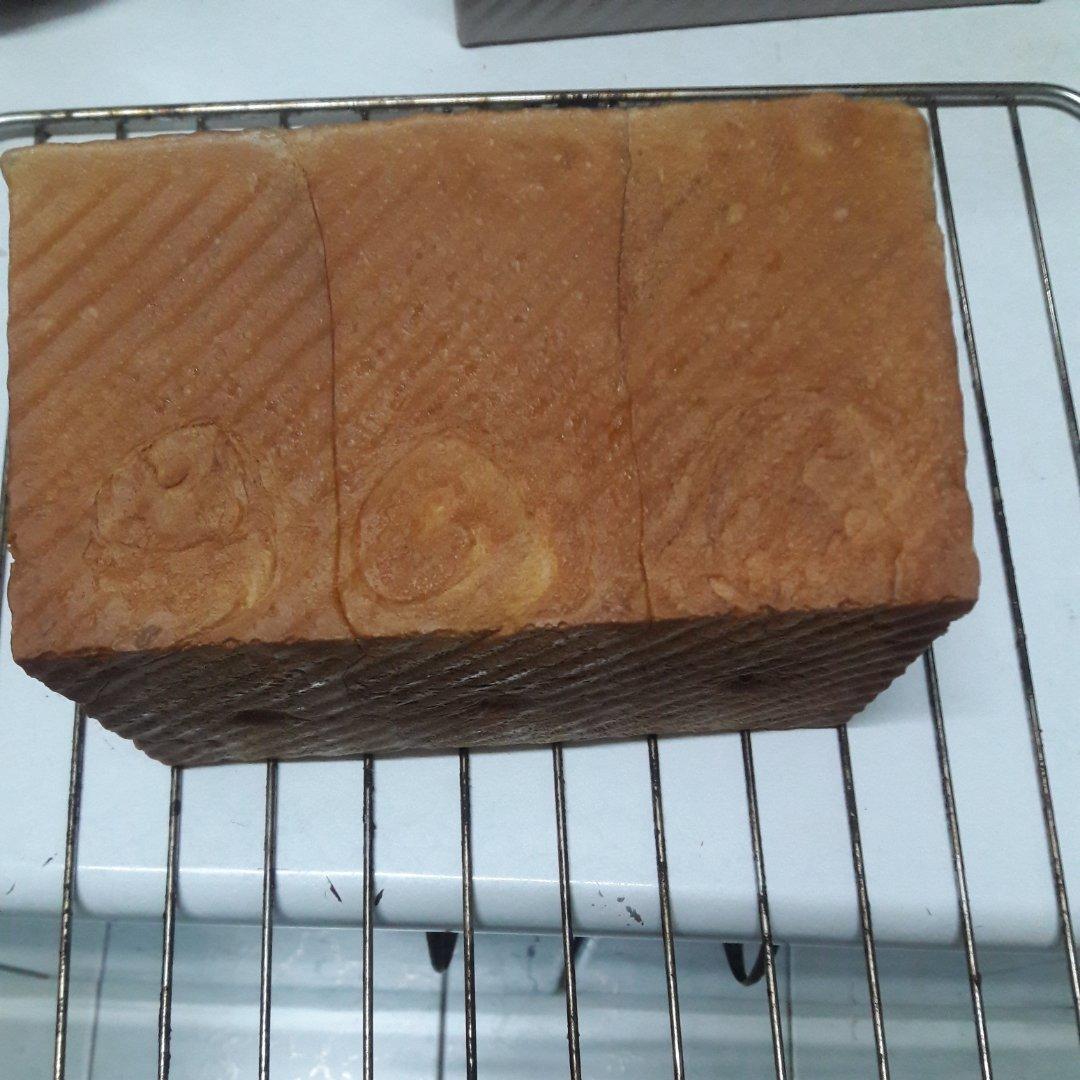 超柔软一发‼️奶香葡萄干手撕吐司『松软拉丝』