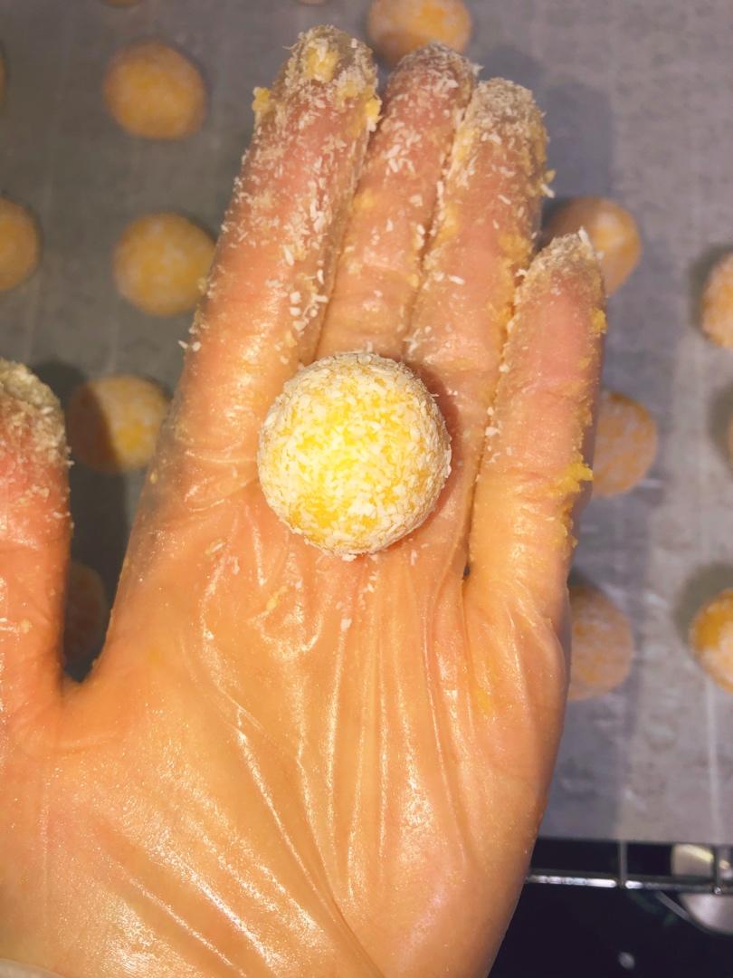 【视频】椰蓉小酥球（消耗蛋黄）童年美食