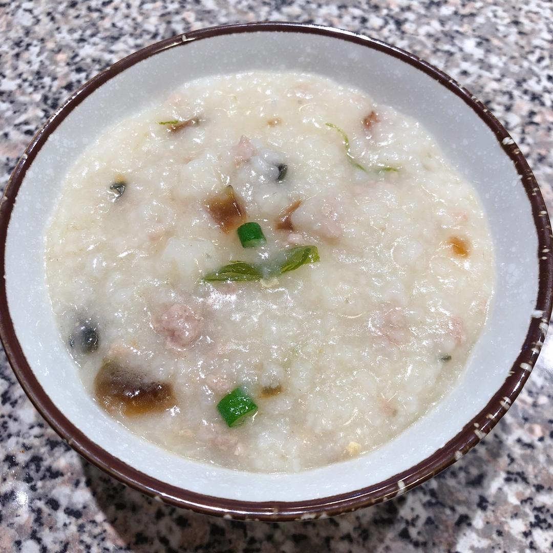 皮蛋瘦肉粥