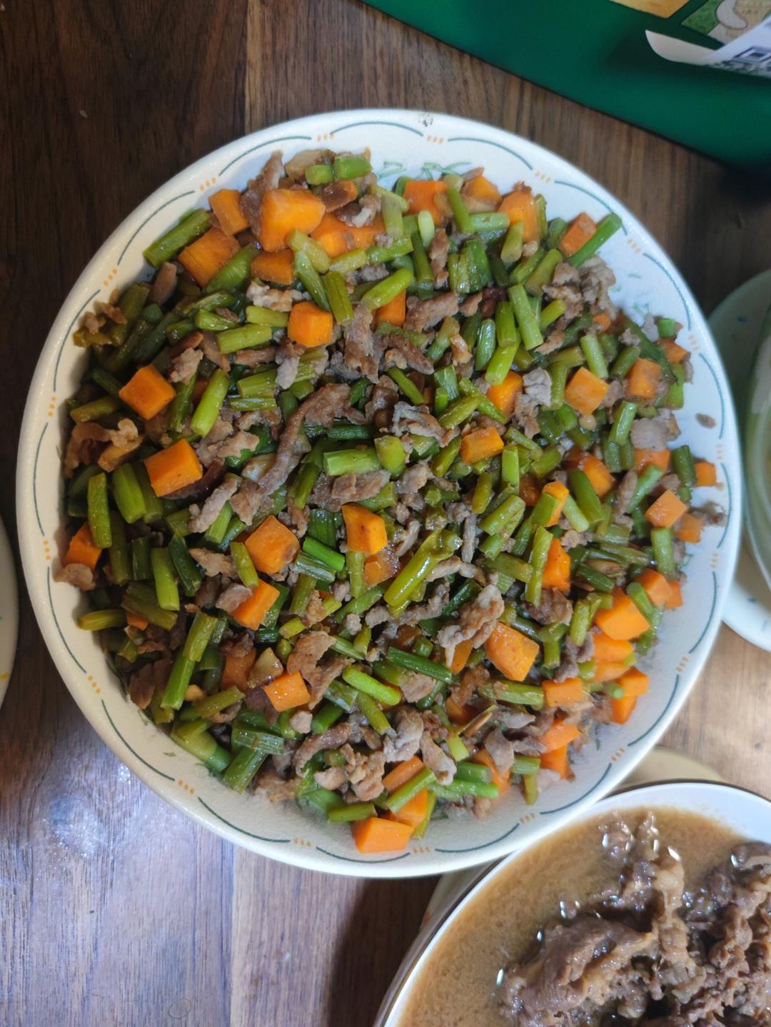 肉碎蒜苔粒
