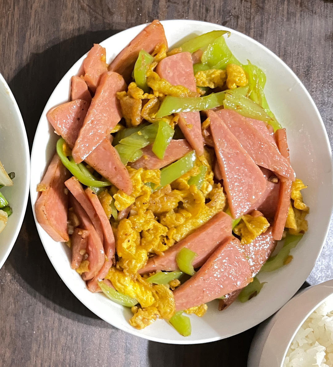 青椒火腿炒鸡蛋