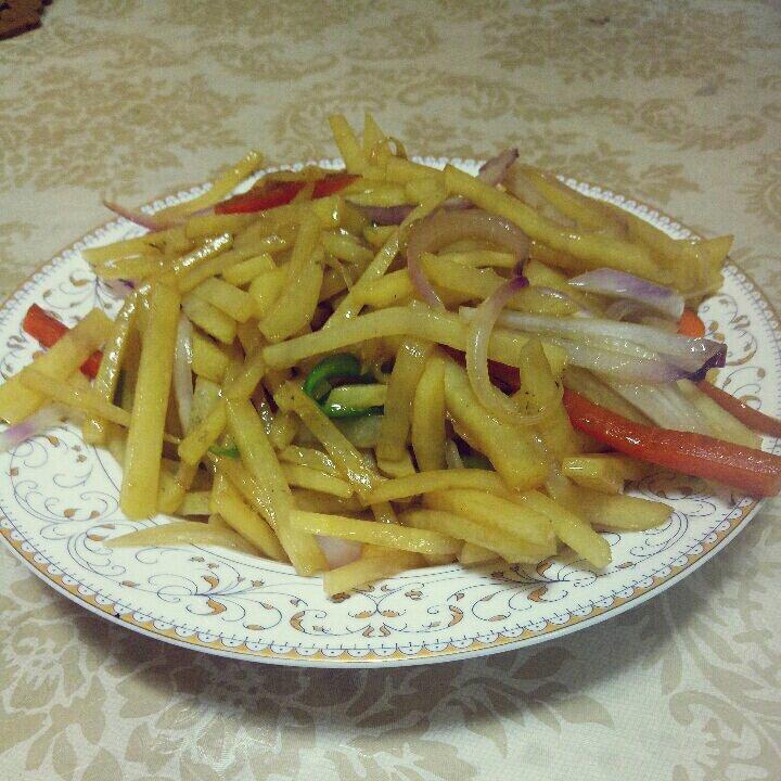 醋溜土豆丝青辣椒胡萝卜洋葱