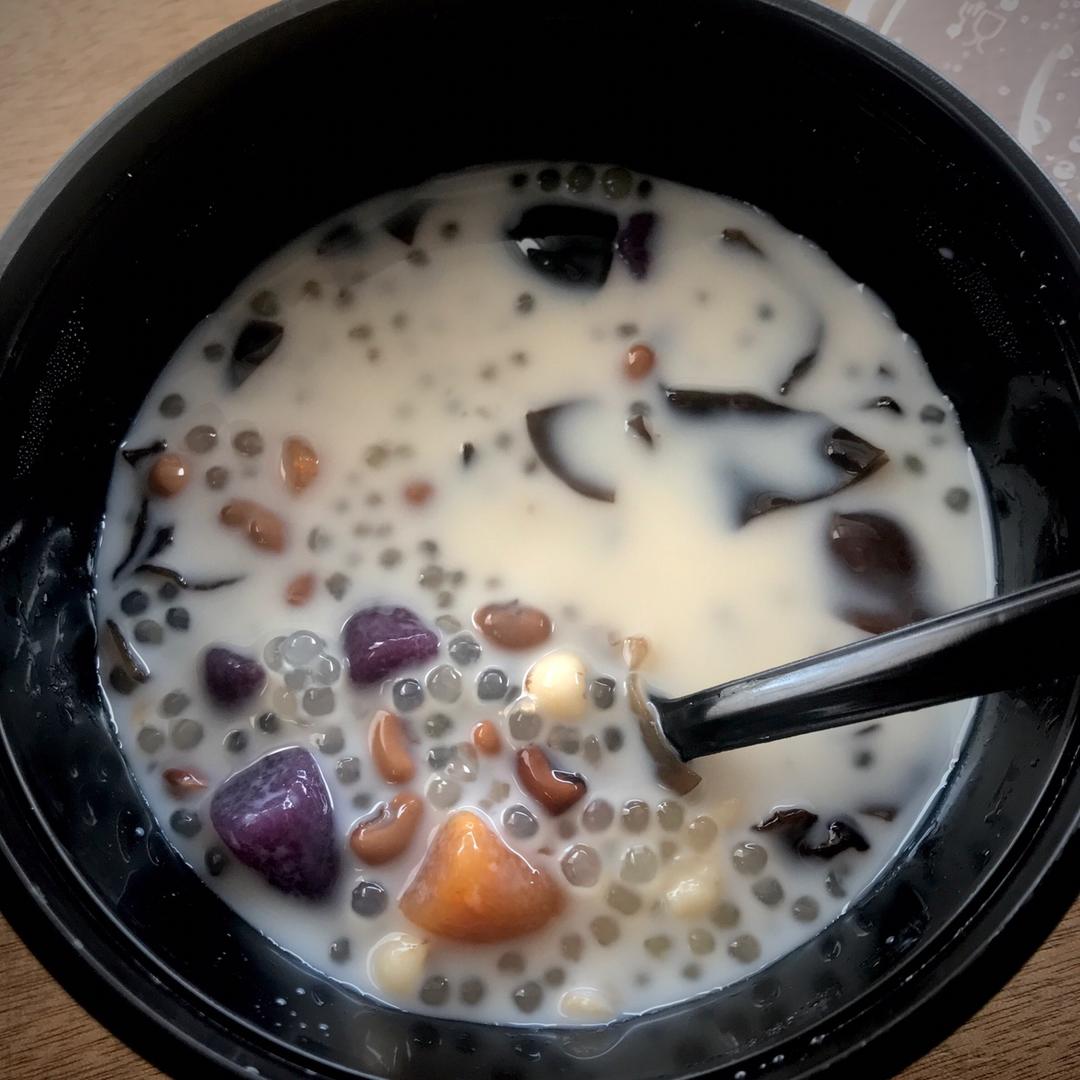 芋圆烧仙草