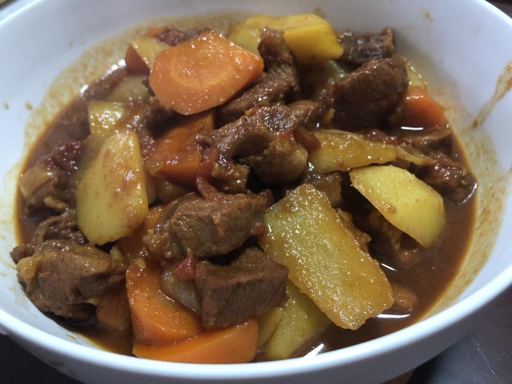 一个话唠包教包会的香浓红烩牛腩