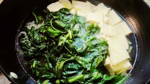 瘦身清肠汤丨野茼蒿豆腐汤&粽子 · 圆满素食的做法 步骤7