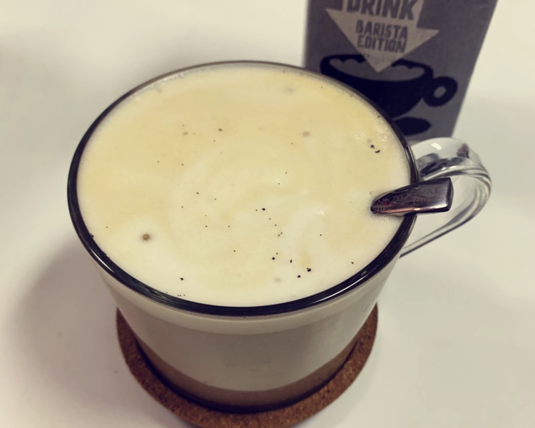简易香草燕麦奶咖啡☕️的做法