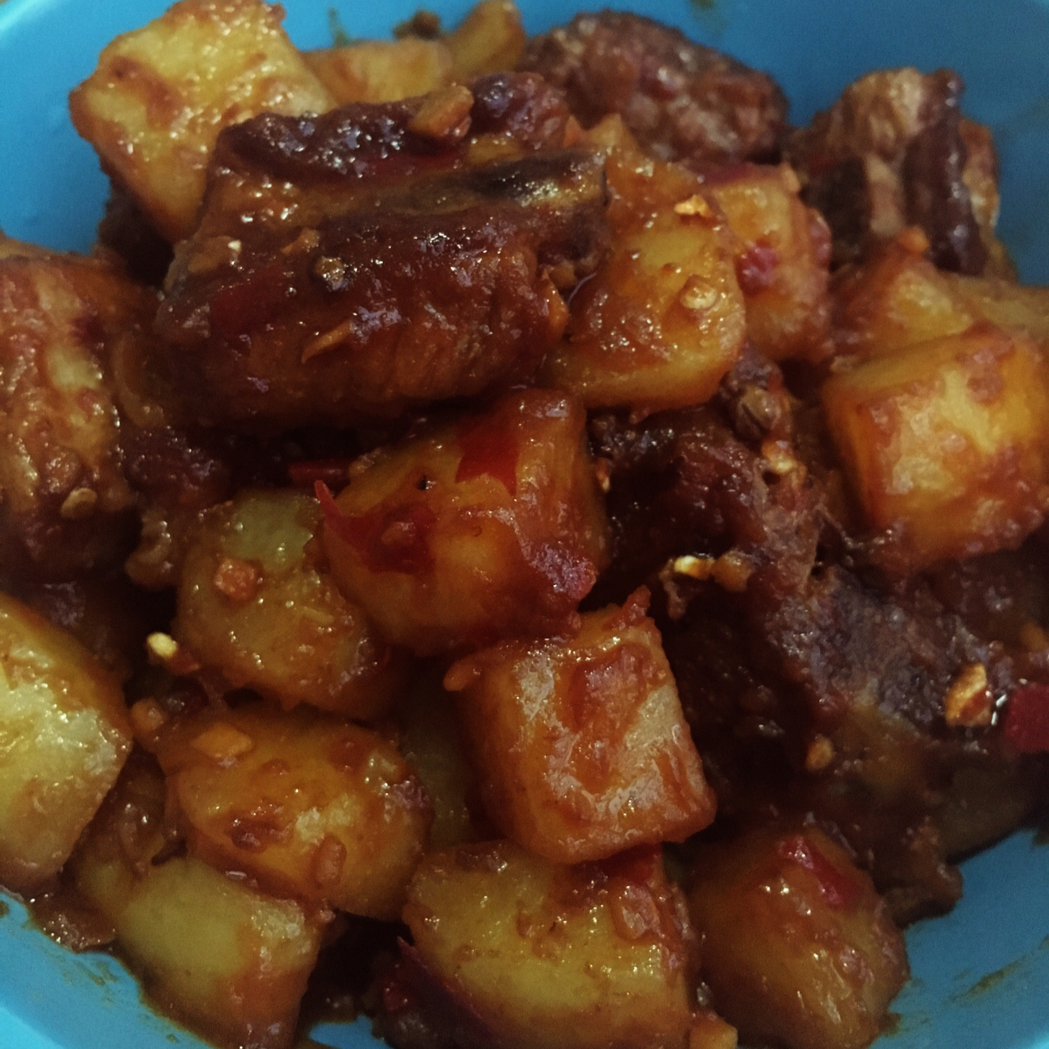 川味土豆烧排骨