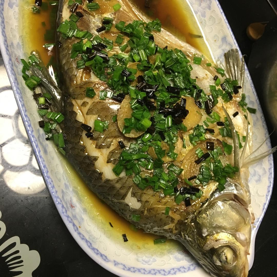 葱油鳊鱼