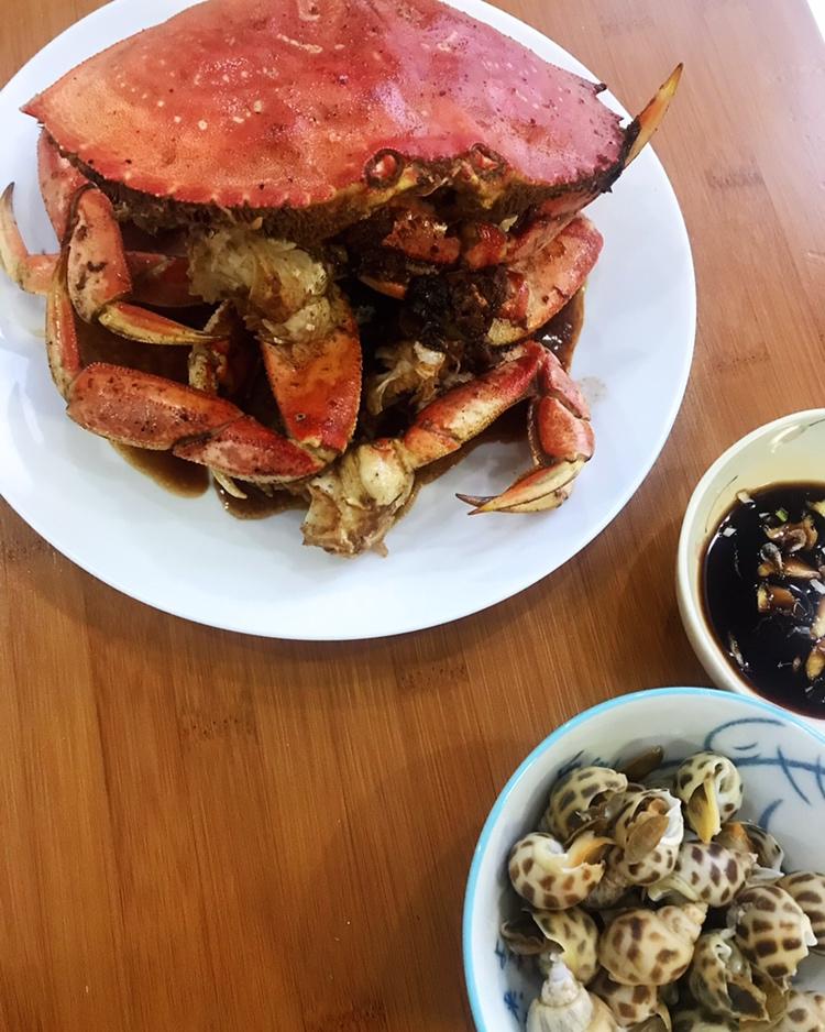 姜葱炒珍宝蟹