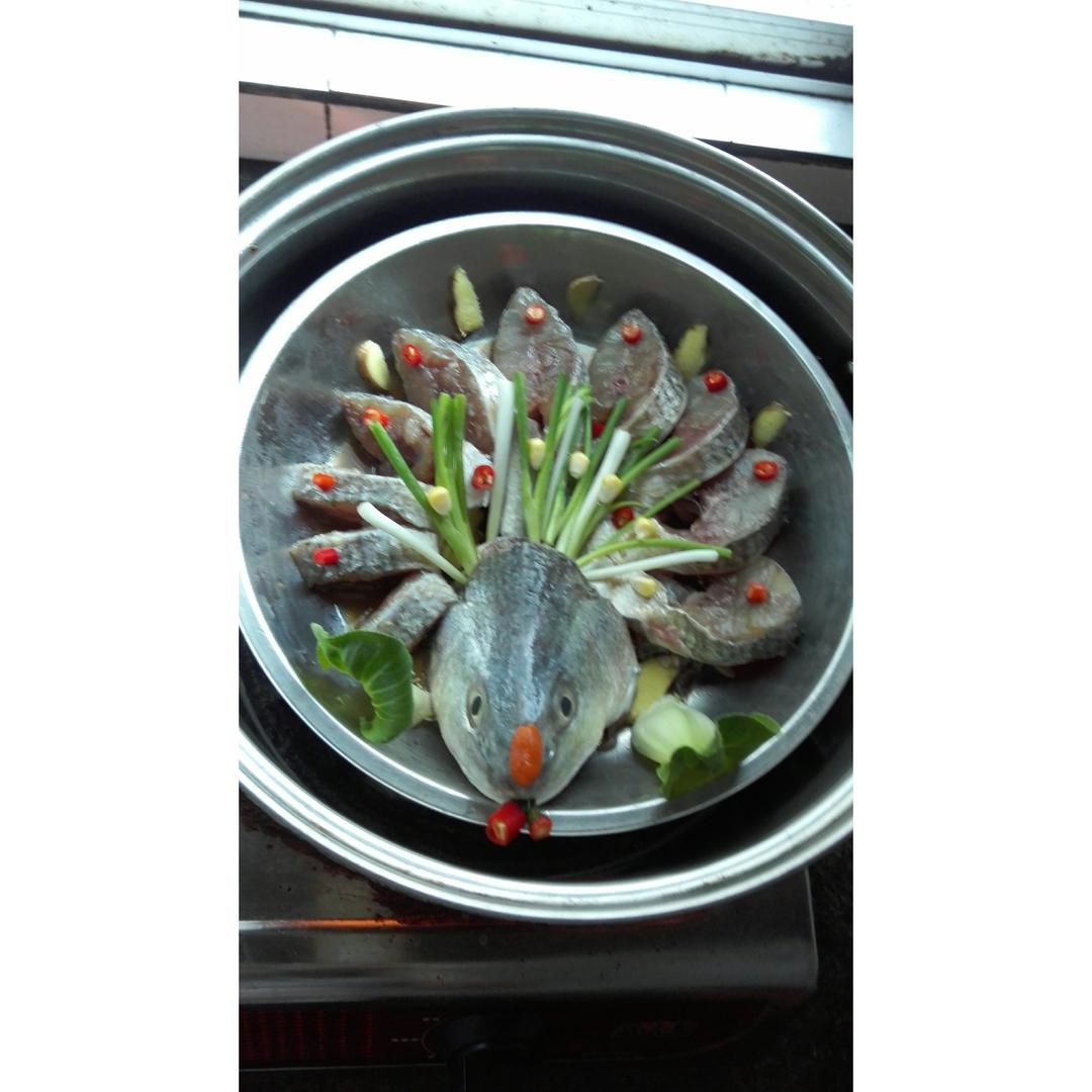 孔雀开屏清蒸鱼