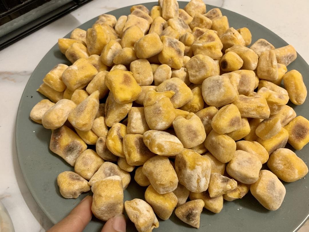 不用蒸的南瓜小馒头