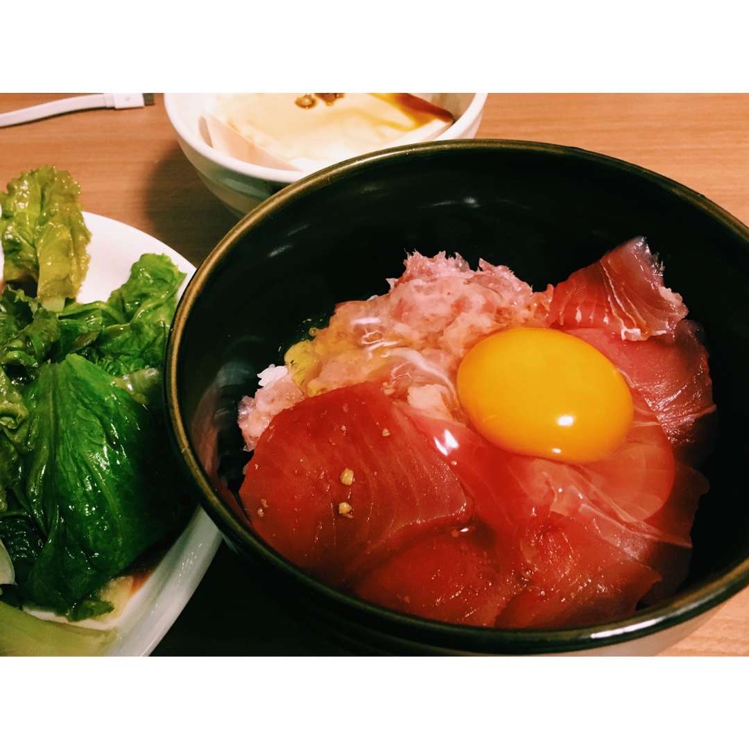 まぐろ丼（日式金枪鱼盖饭）