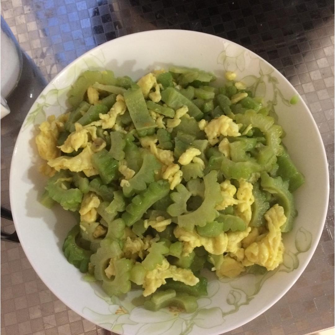 苦瓜炒蛋