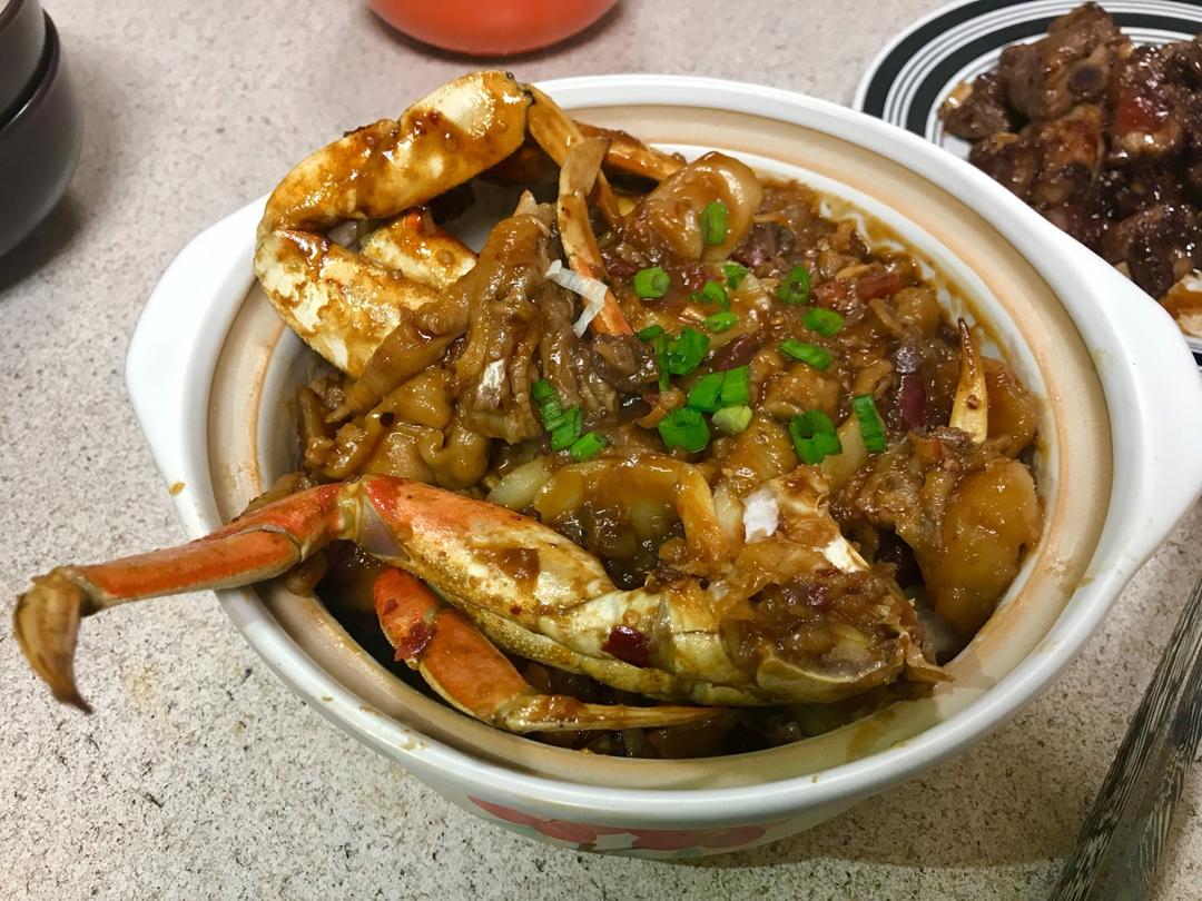 胖哥俩肉蟹煲