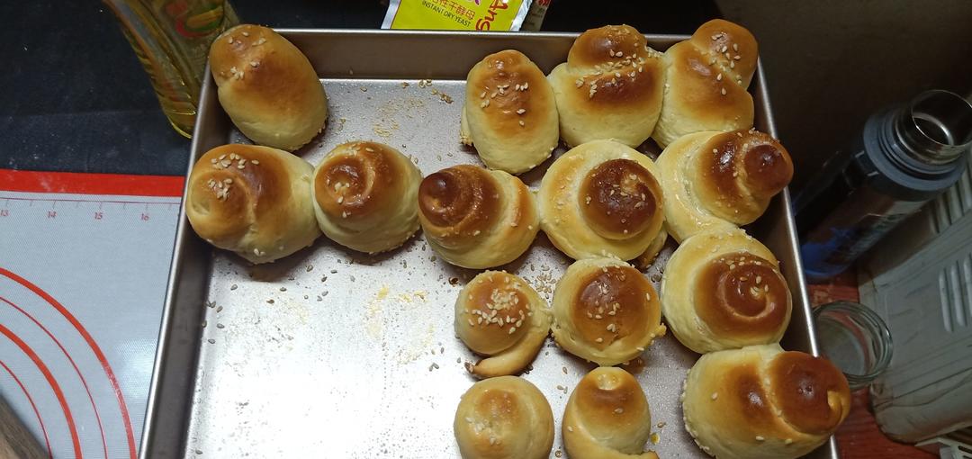 脆底蜂蜜小面包