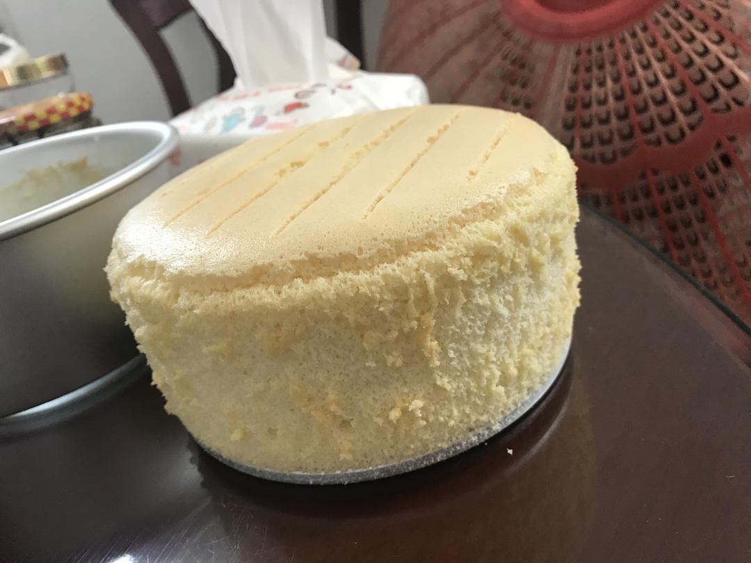 六寸戚风蛋糕(掌握这几点，做戚风就跟煮米饭一样简单)