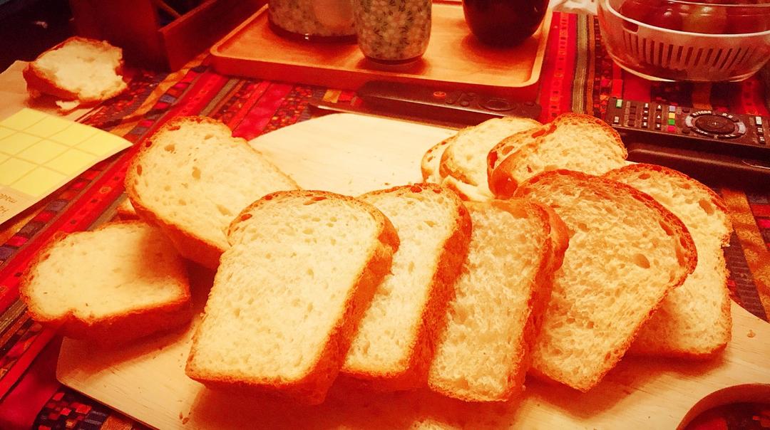 《银座顶级吐司》—— 蜂蜜吐司（中种法）