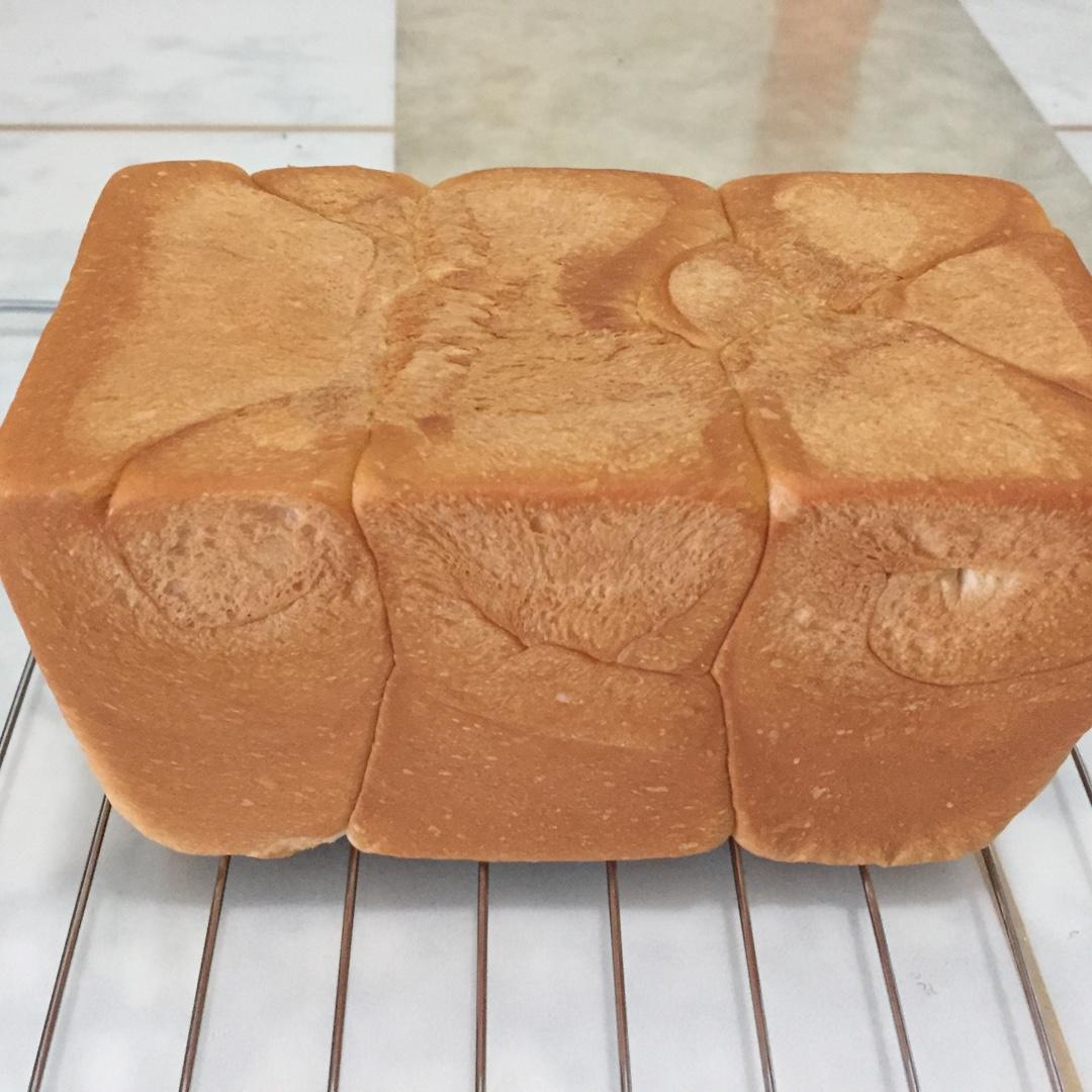 夺命软吐司(๑´ڡ`๑)超软拉丝极速方便的一次发酵吐司