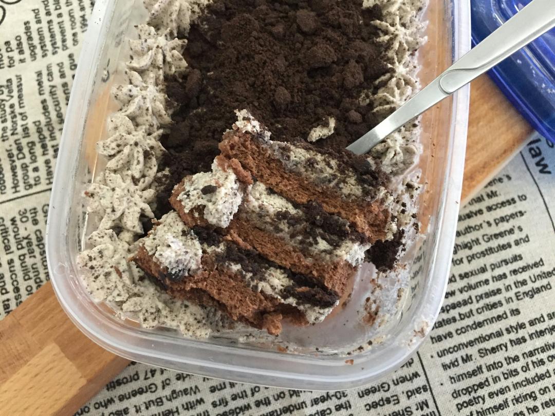 好吃到流泪的奥利奥咸奶油盒子蛋糕