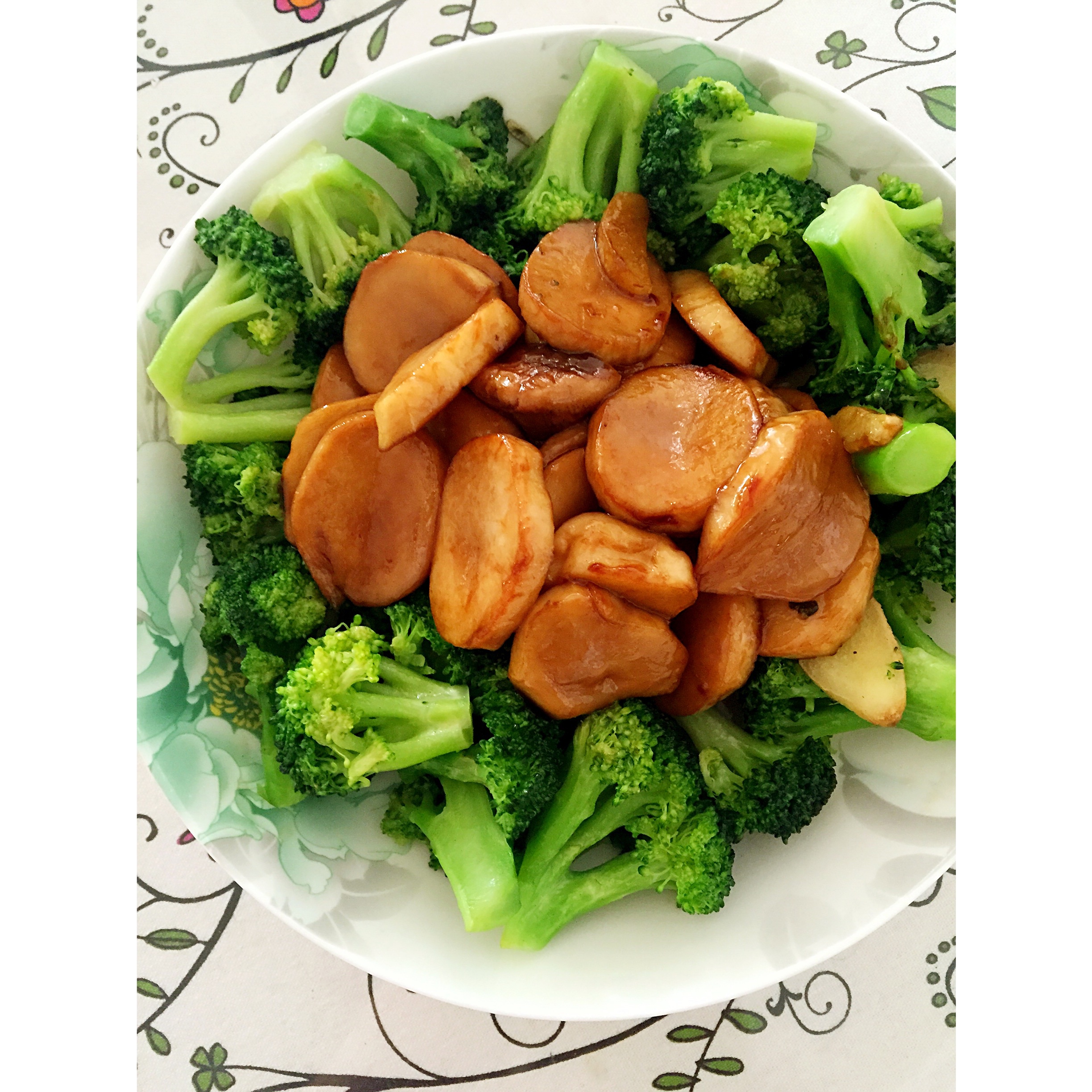 杏鲍菇扣西兰花