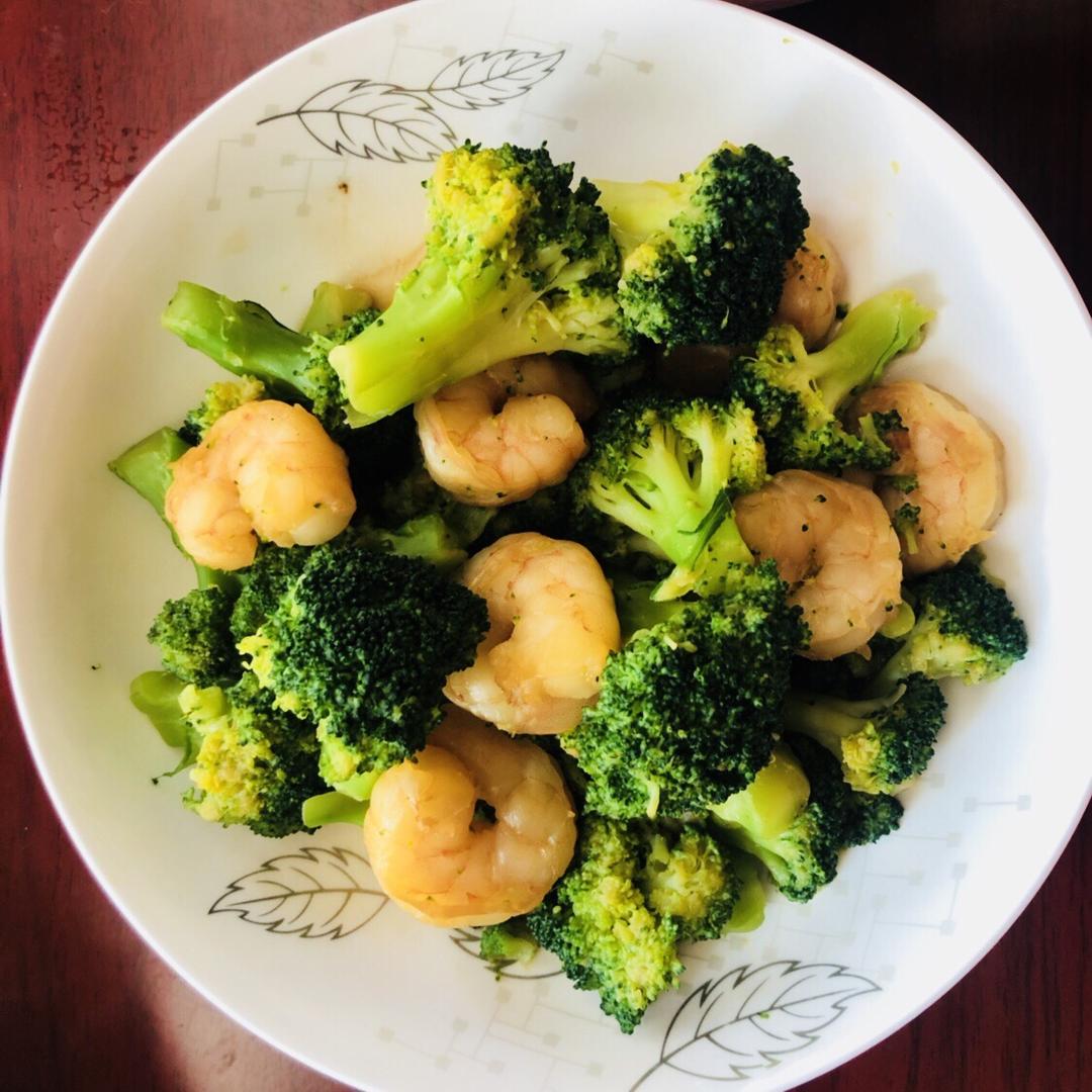 西兰花🥦炒虾仁🍤的做法