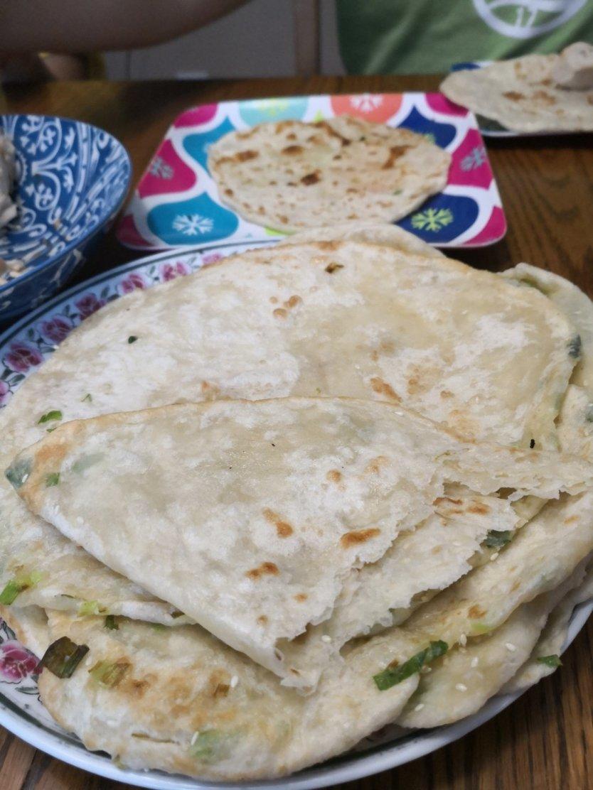 半发面家常油饼 外酥里软层次分明 可以卷一切到饼 附细节视频详解