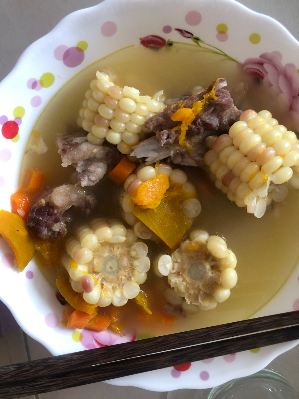 广东靓汤—板栗玉米排骨汤