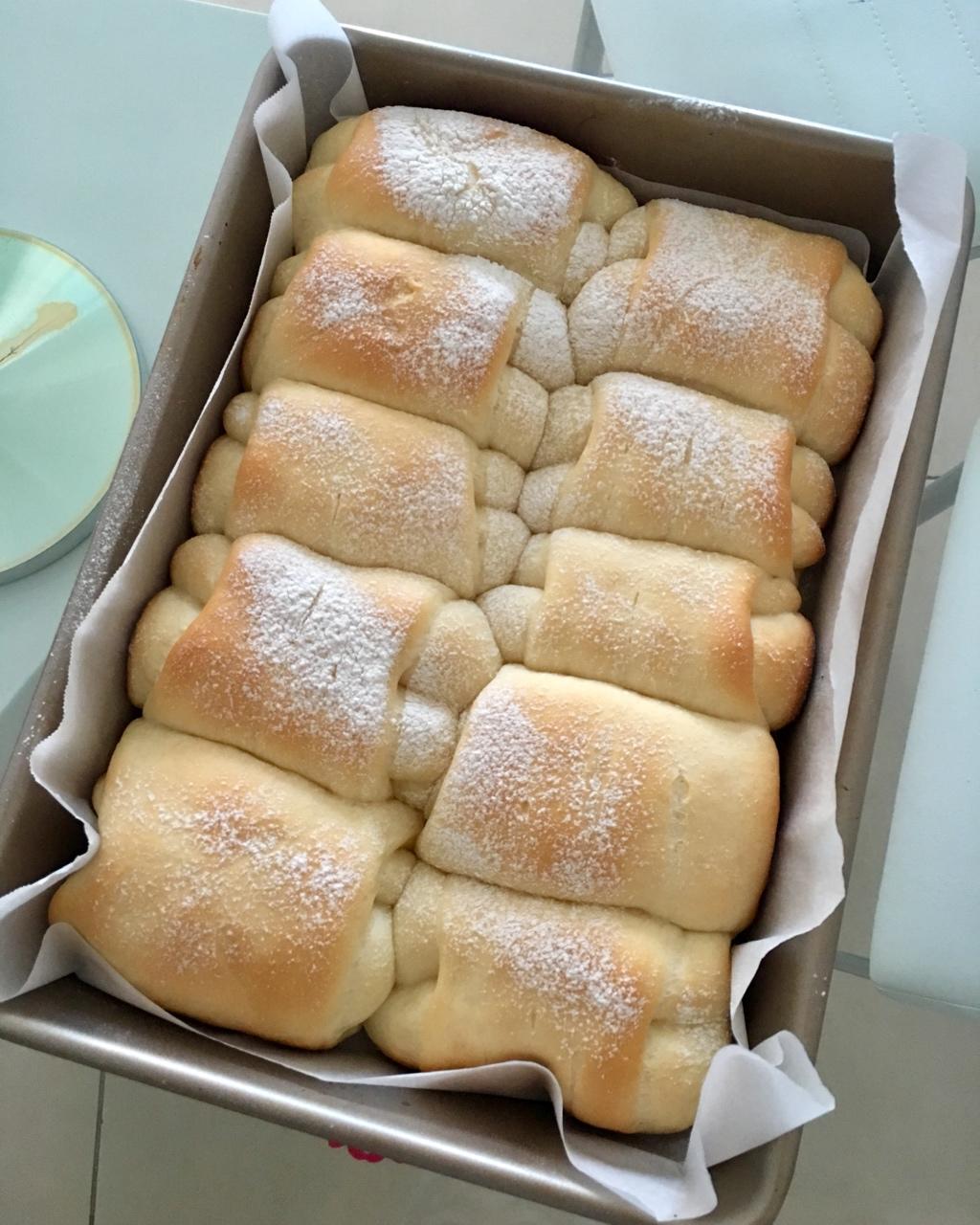 软到不知所措的牛奶卷