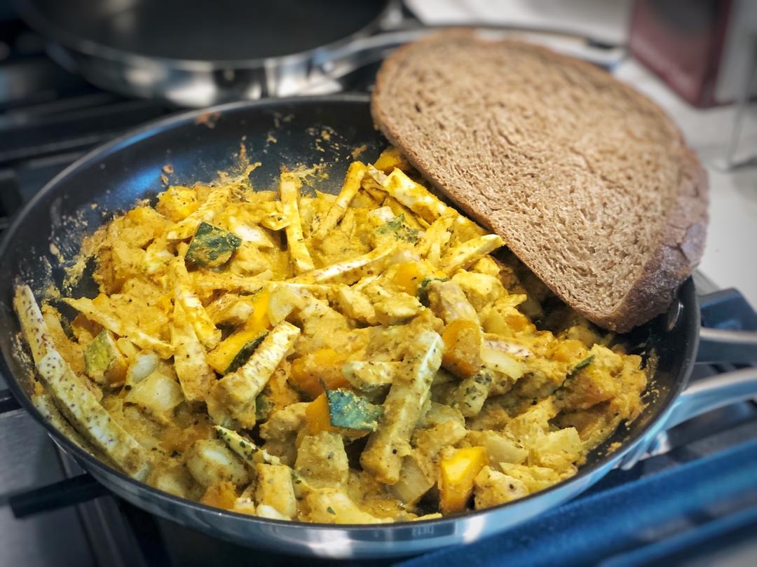 泰式香椰芋头南瓜咖喱慢烤鸡【北鼎烤箱食谱】