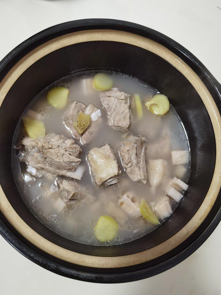 排骨莲藕汤