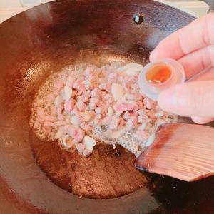减脂餐/蒜香彩椒牛肉粒的做法 步骤6