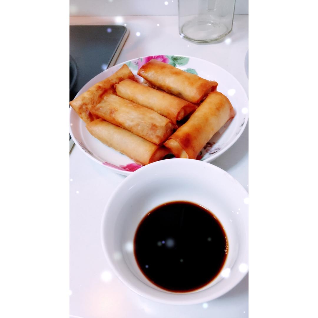 黄芽菜肉丝春卷