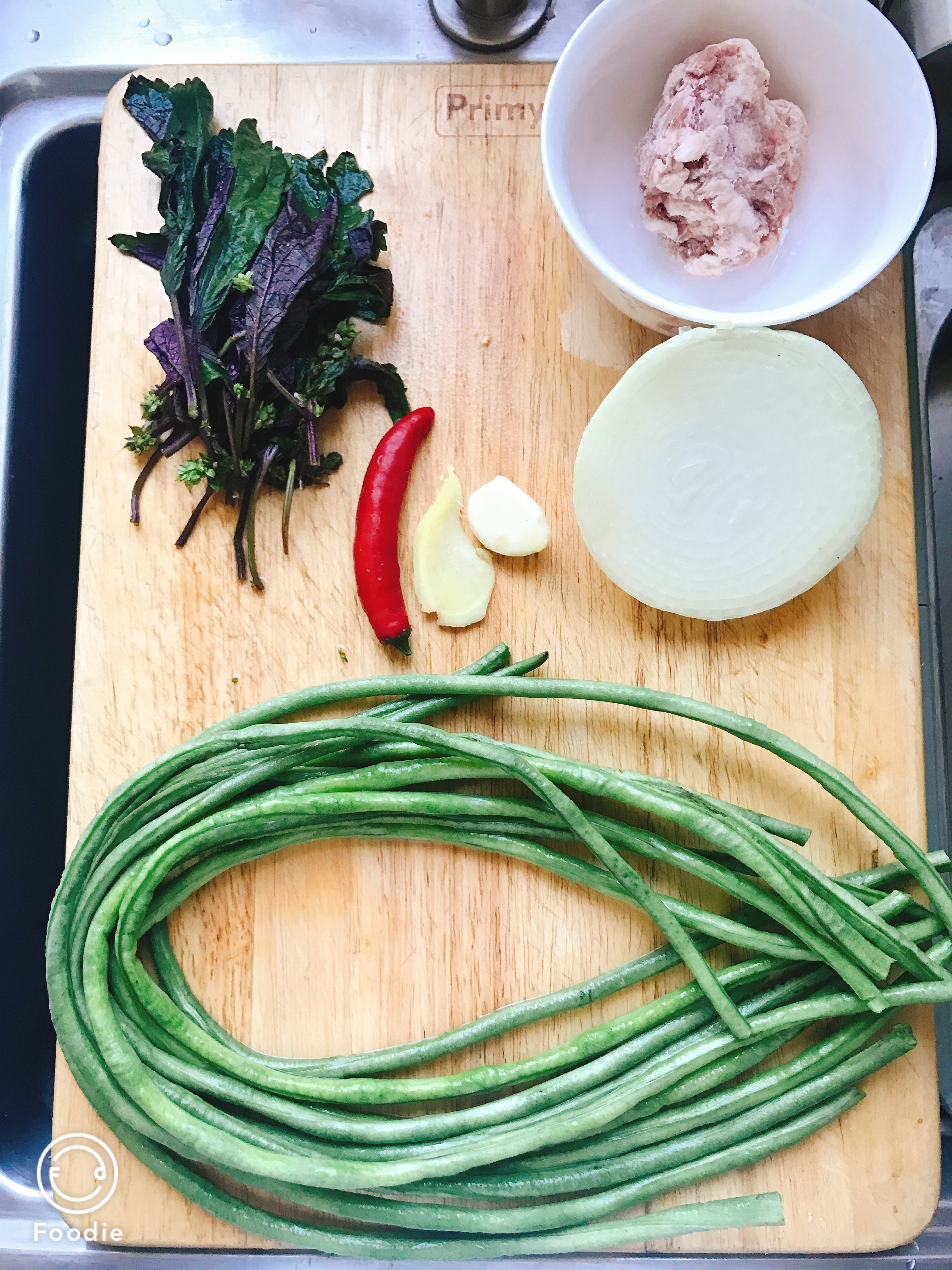 紫苏豇豆下饭菜的做法 步骤1