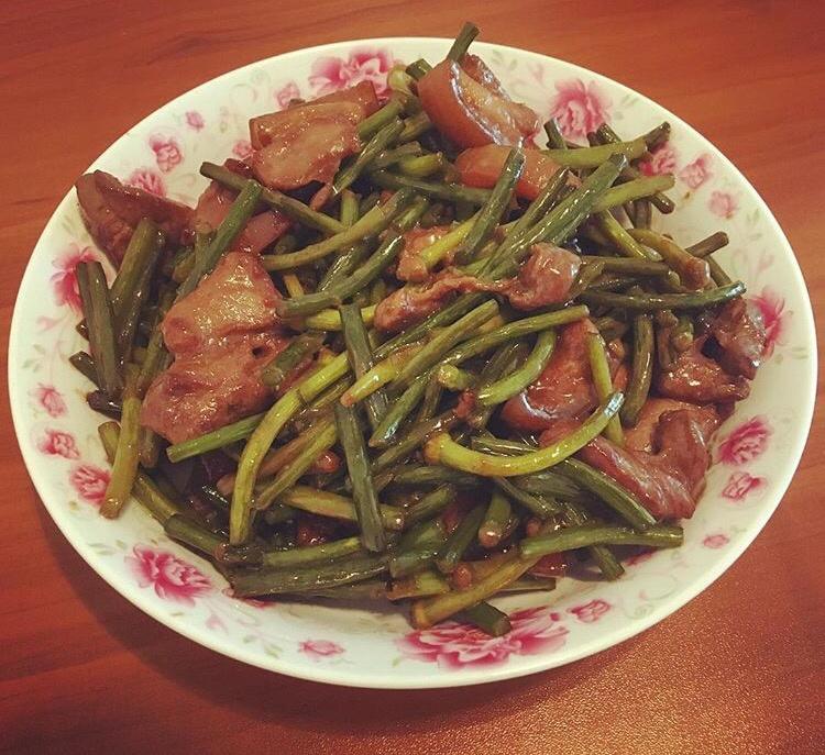 蒜薹炒肉