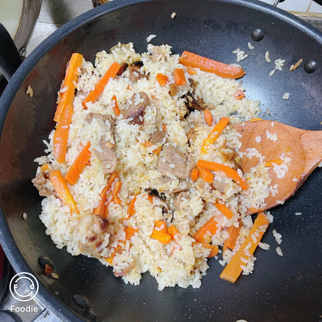 新疆羊肉抓饭