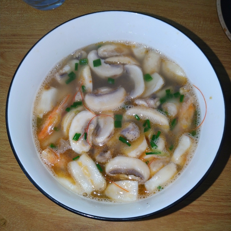 虾头口蘑汤