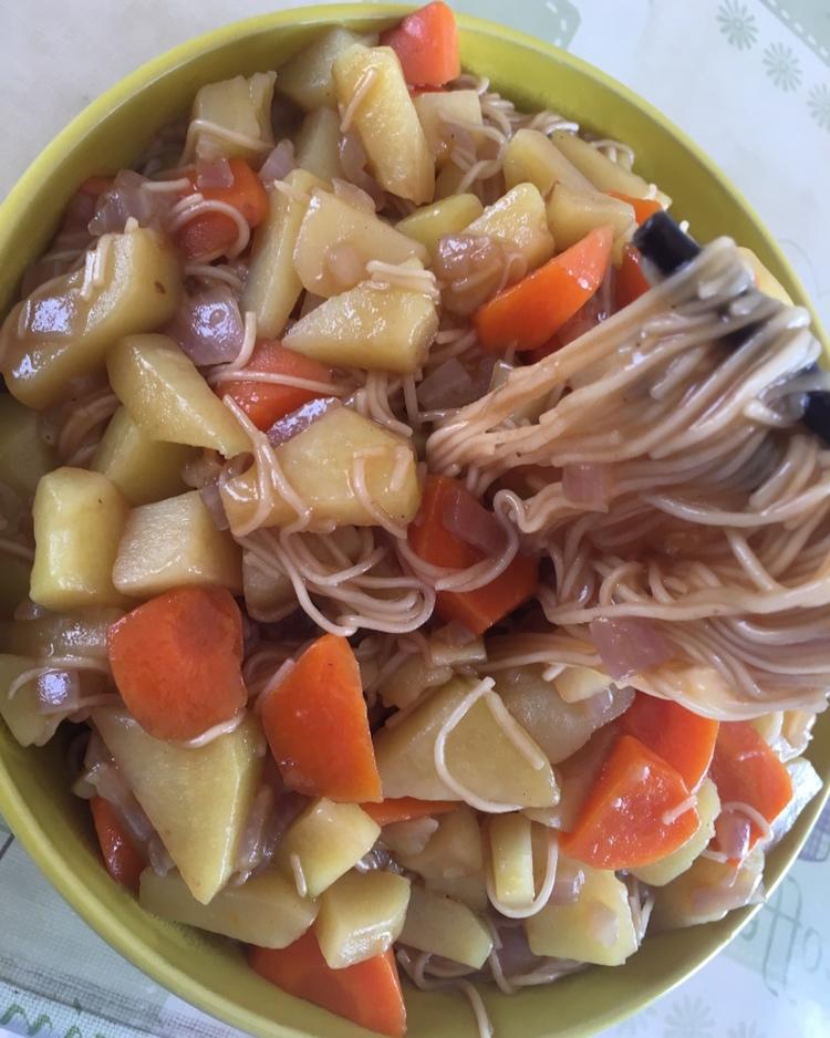 土豆焖面