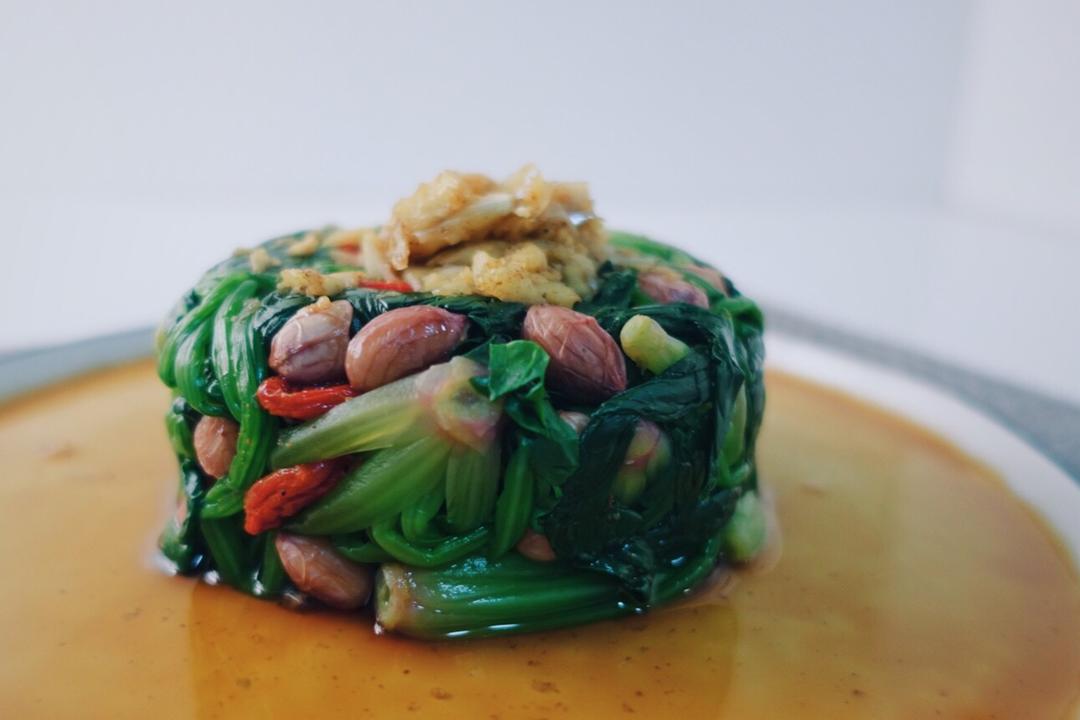 凉拌花生米菠菜