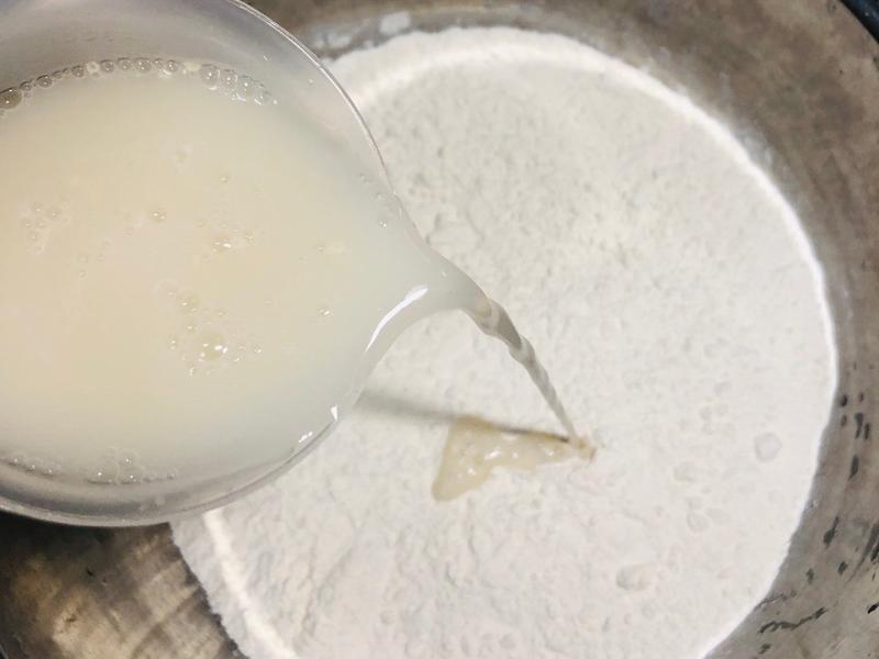 纯奶手撕吐司的做法 步骤1