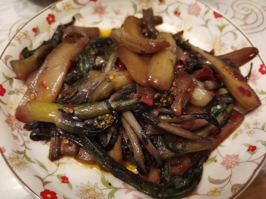 炝炒红油菜苔