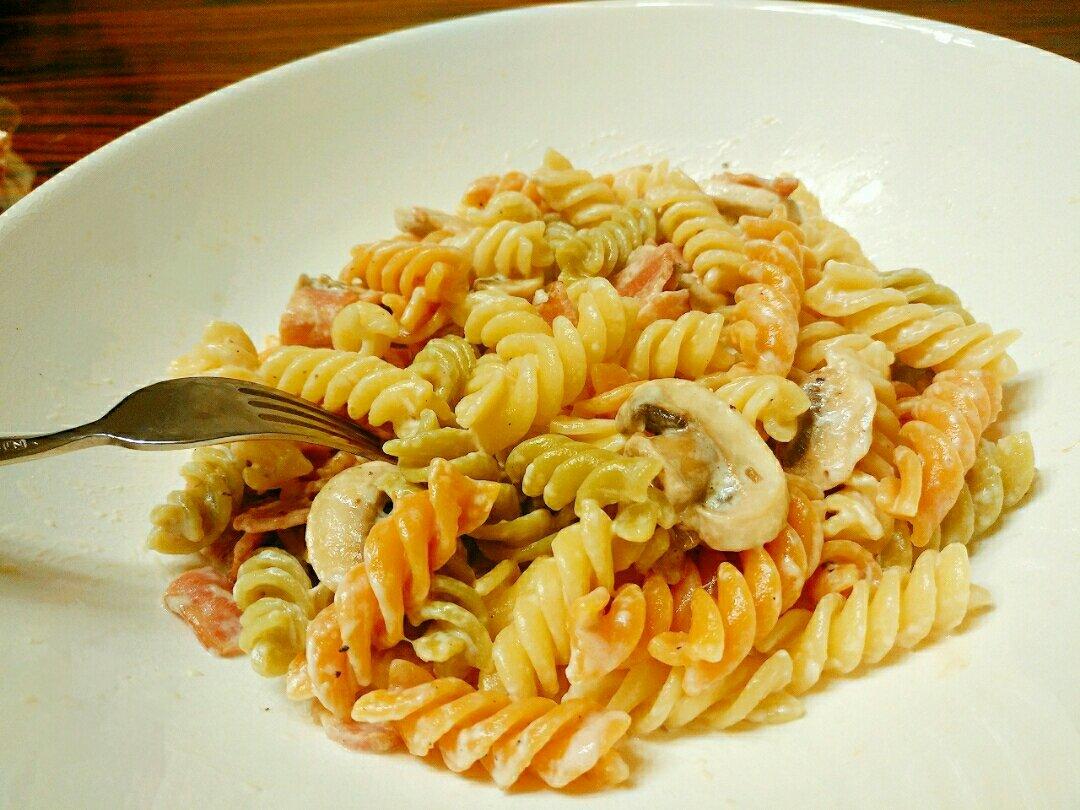 低卡伪白酱奶油培根蘑菇意大利面｜#Healthymeals# 减脂必撸02