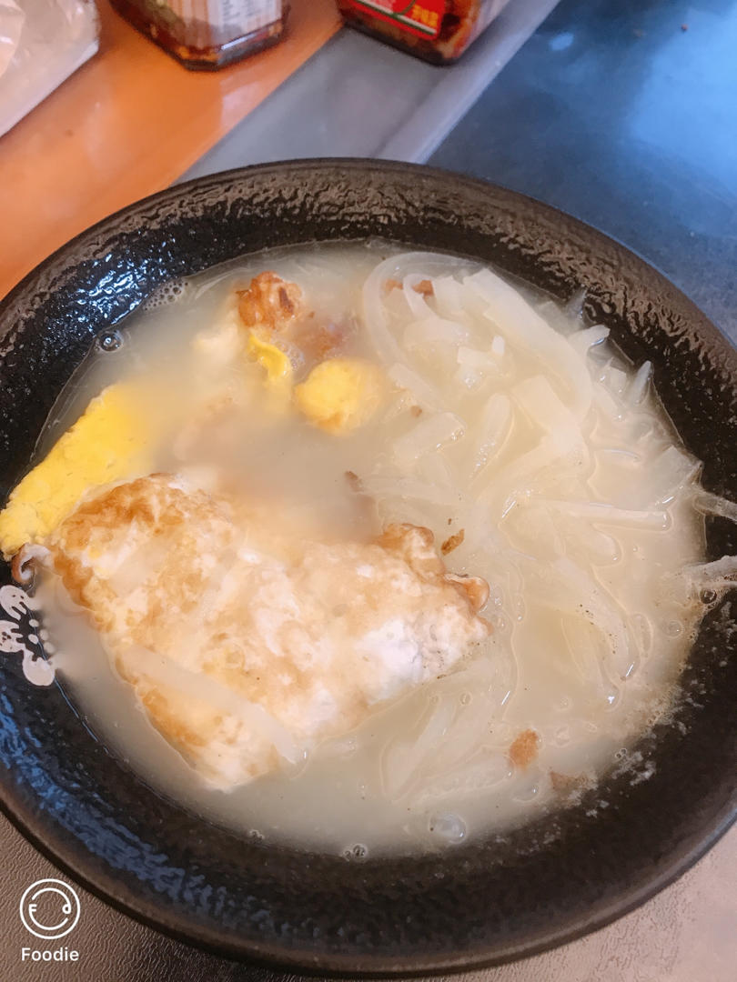 鲜美的素萝卜丝汤