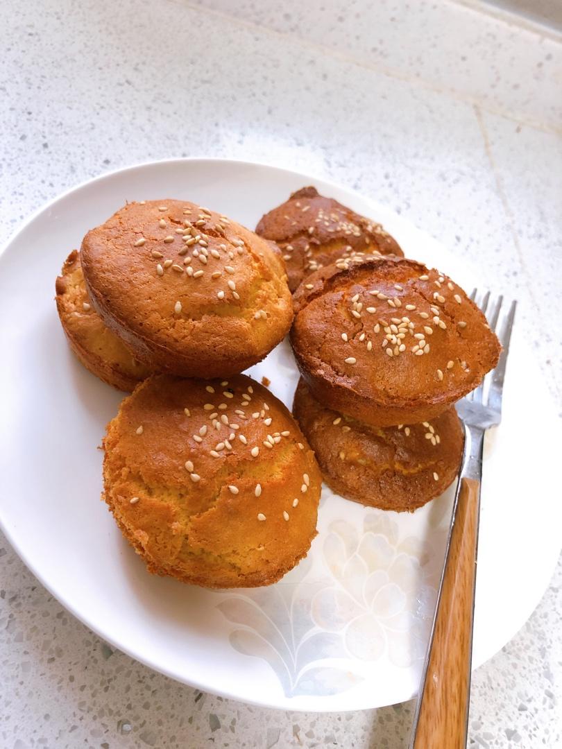 蜂蜜脆皮小蛋糕