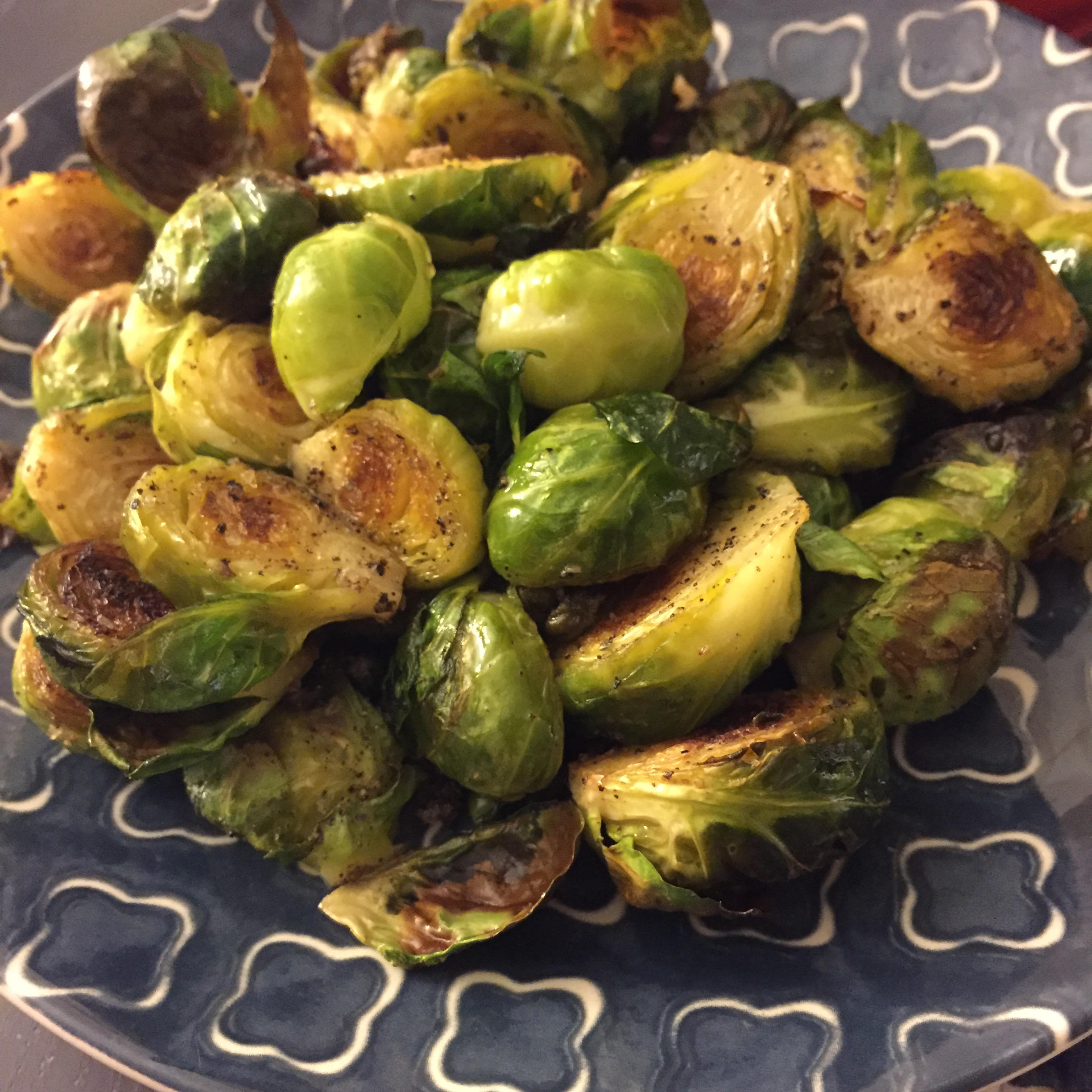 蒜烤球芽甘蓝／Roasted Brussels Sprouts With Garlic的做法