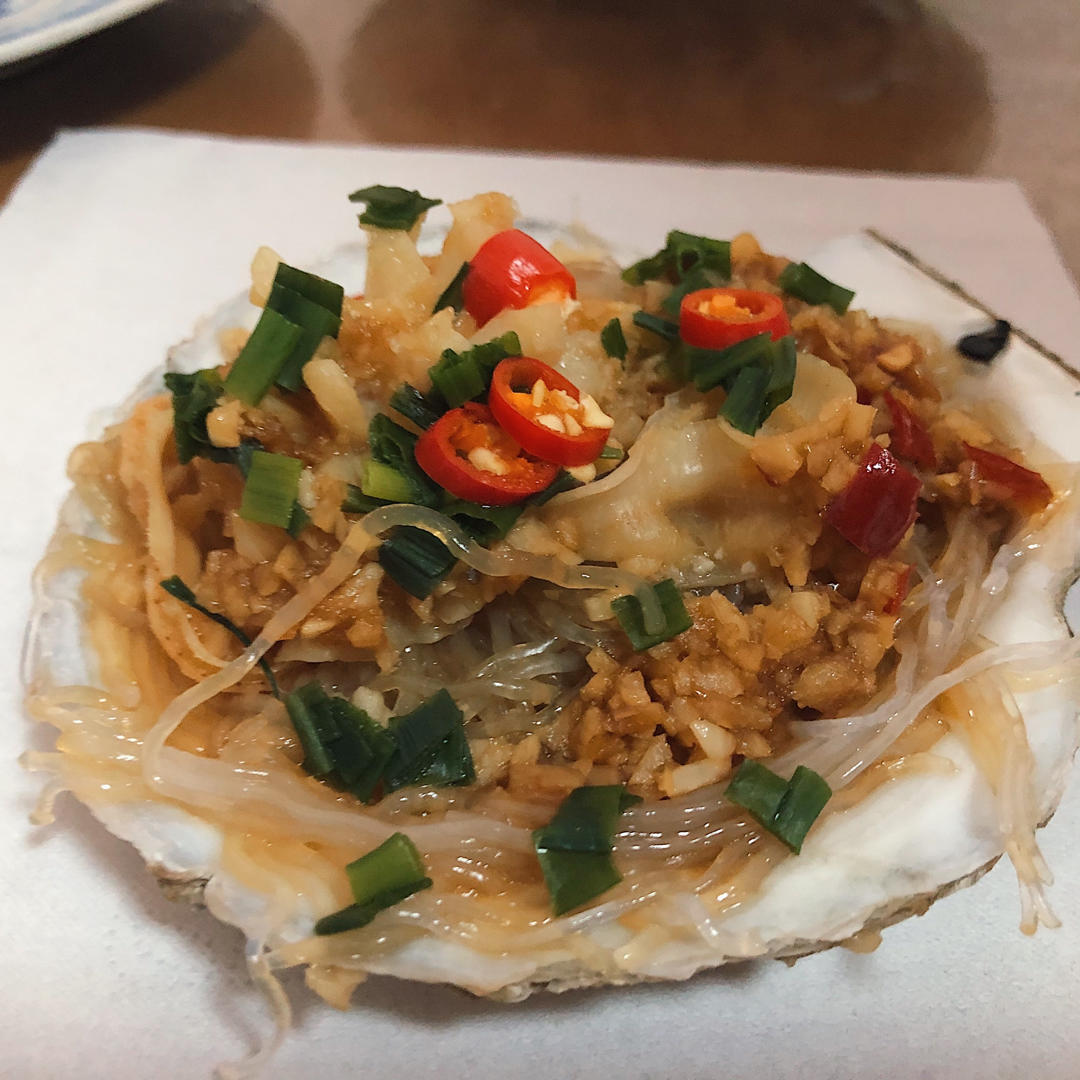 零失败的蒜蓉粉丝蒸扇贝
