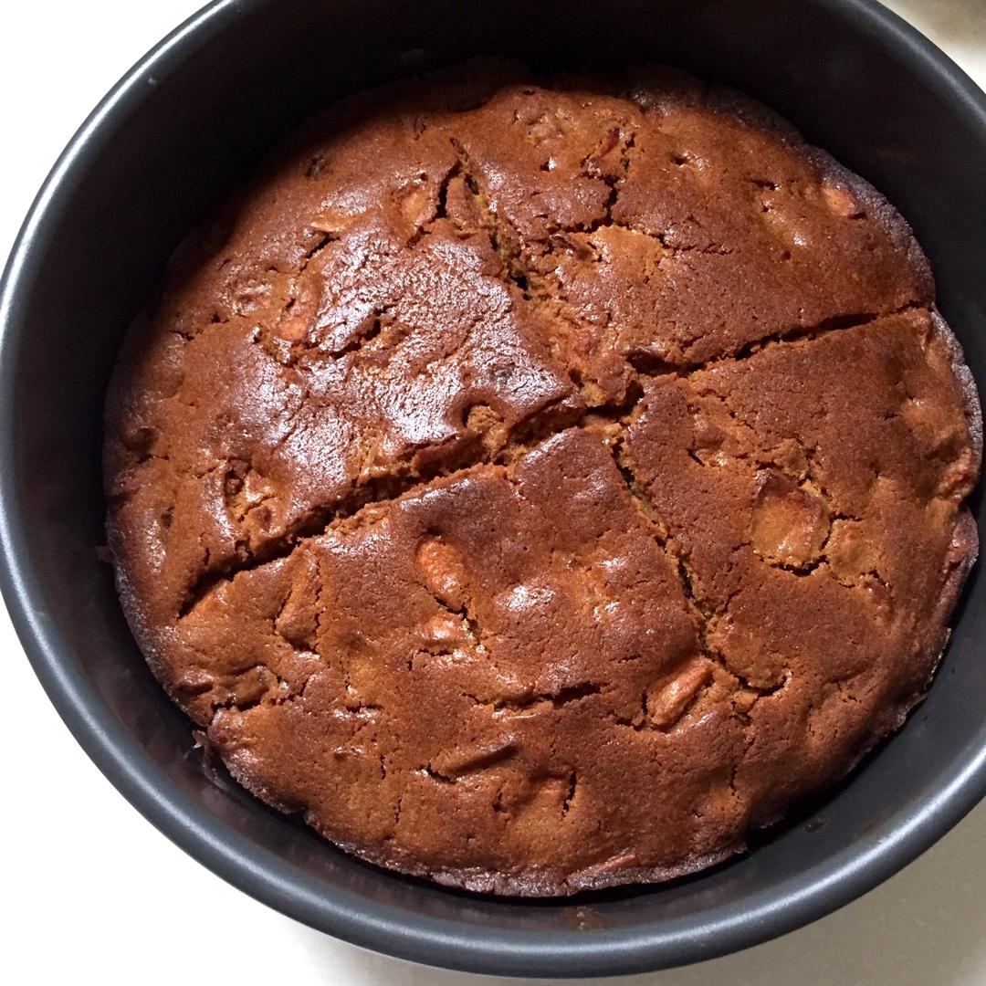 焦糖苹果磅蛋糕