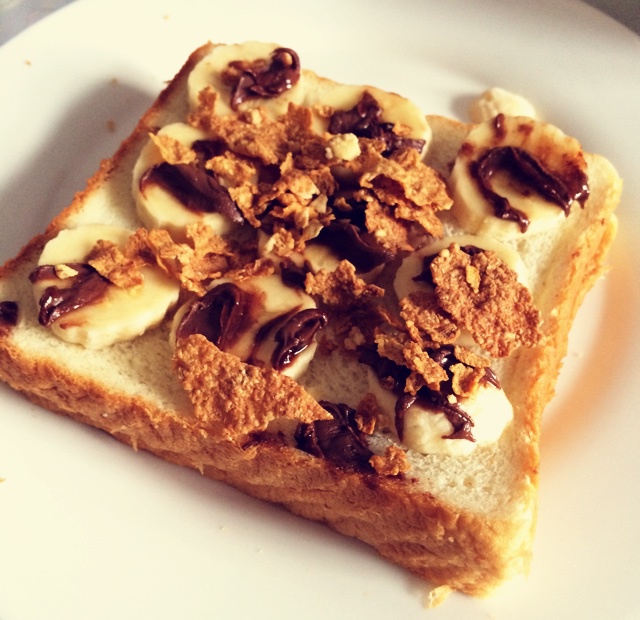 花生酱香蕉吐司