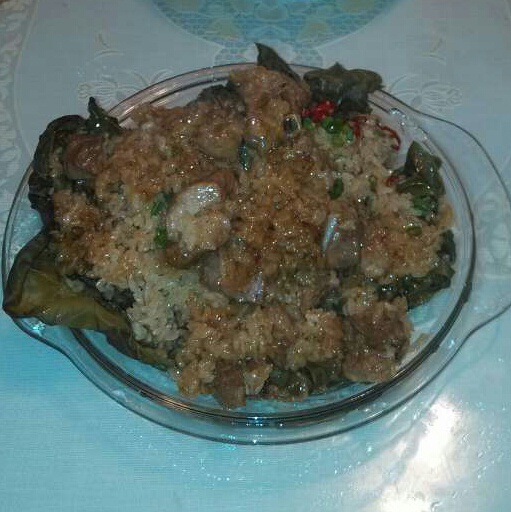 荷叶排骨糯米饭