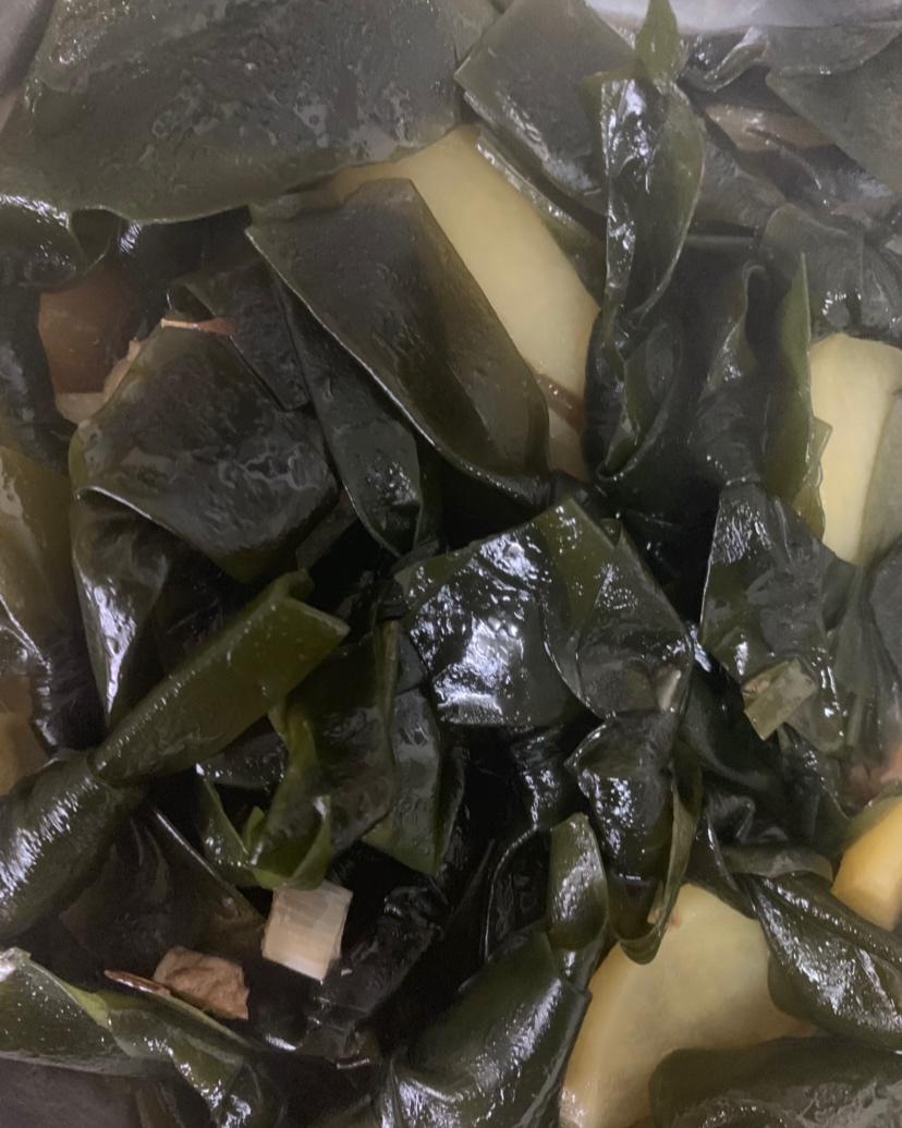 海带片炒土豆片