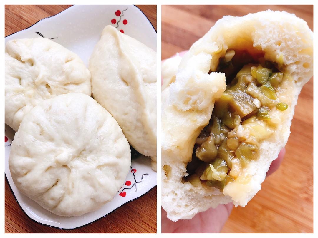 青椒茄子馅包子的做法